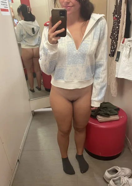 Dressing room cutie