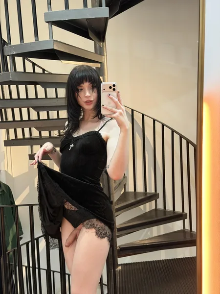 Hide under my dress, babe